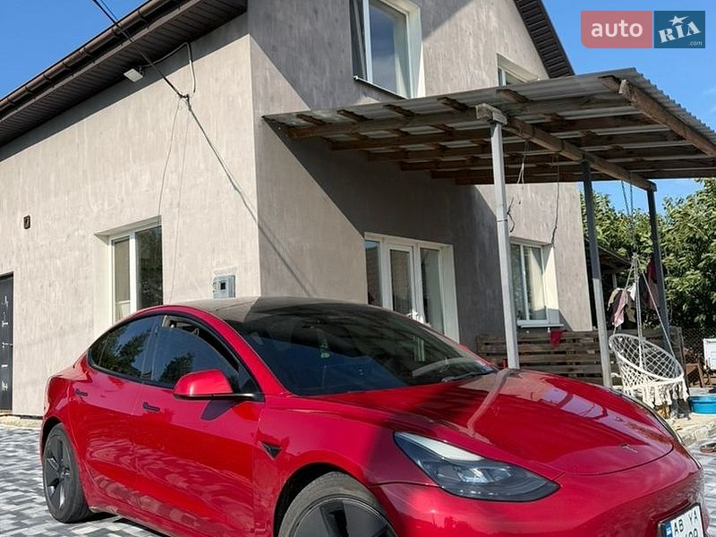 Tesla Model 3 2022