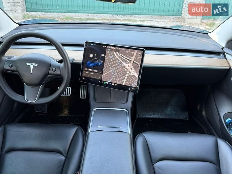 Седан Tesla Model 3 2021 в Борисполе