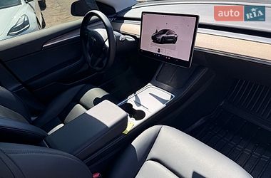 Седан Tesla Model 3 2022 в Киеве фото 37 Седан Tesla Model 3 2022 в Киеве