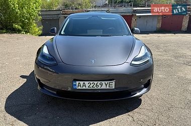 Седан Tesla Model 3 2022 в Киеве фото 3 Седан Tesla Model 3 2022 в Киеве