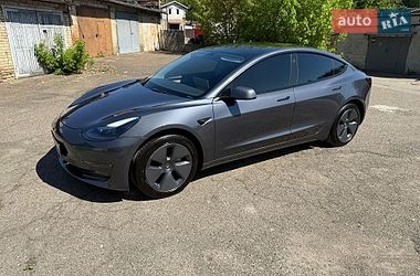 Седан Tesla Model 3 2022 в Киеве фото 4 Седан Tesla Model 3 2022 в Киеве