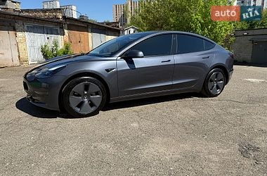 Седан Tesla Model 3 2022 в Киеве фото 5 Седан Tesla Model 3 2022 в Киеве