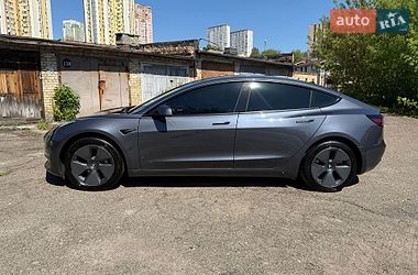 Седан Tesla Model 3 2022 в Киеве фото 6 Седан Tesla Model 3 2022 в Киеве