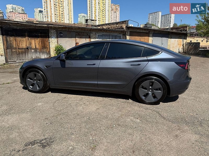 Седан Tesla Model 3 2022 в Киеве фото 7 Седан Tesla Model 3 2022 в Киеве