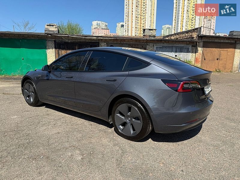Седан Tesla Model 3 2022 в Киеве фото 9 Седан Tesla Model 3 2022 в Киеве