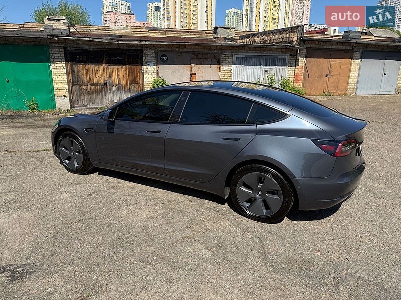 Седан Tesla Model 3 2022 в Киеве фото 8 Седан Tesla Model 3 2022 в Киеве