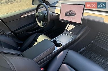 Седан Tesla Model 3 2022 в Киеве фото 17 Седан Tesla Model 3 2022 в Киеве