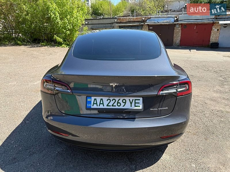 Седан Tesla Model 3 2022 в Киеве фото 21 Седан Tesla Model 3 2022 в Киеве