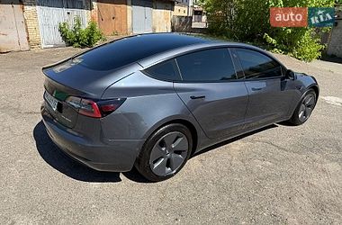 Седан Tesla Model 3 2022 в Киеве фото 26 Седан Tesla Model 3 2022 в Киеве