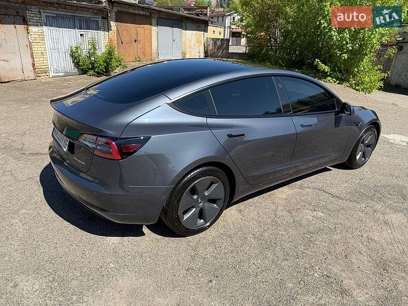Седан Tesla Model 3 2022 в Киеве фото 26 Седан Tesla Model 3 2022 в Киеве