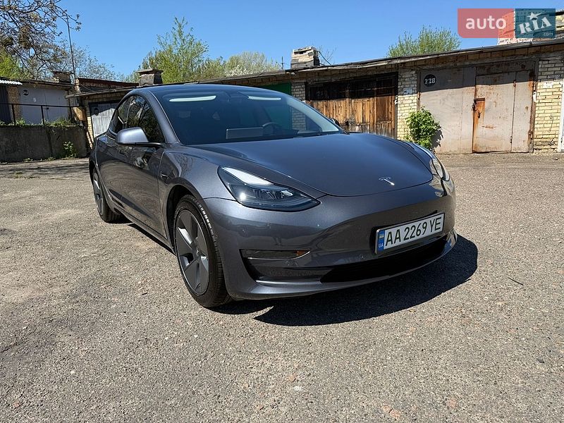 Седан Tesla Model 3 2022 в Киеве фото 36 Седан Tesla Model 3 2022 в Киеве