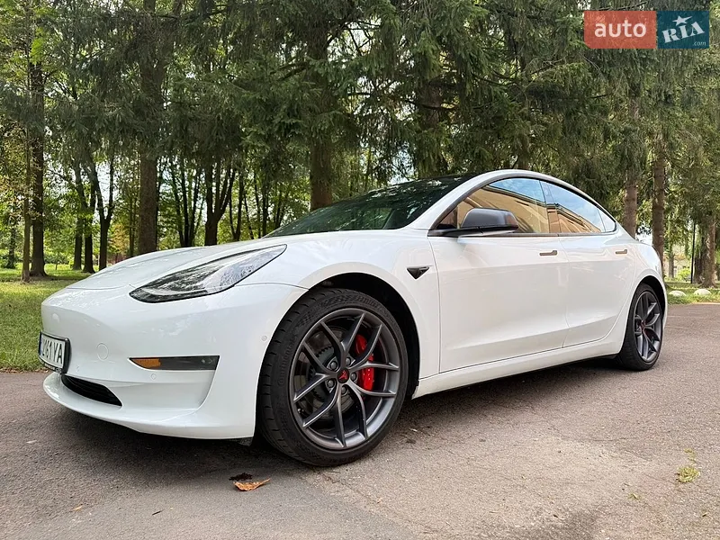 Tesla Model 3