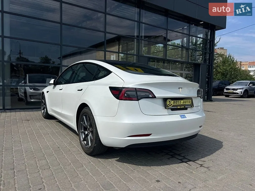 2020 Tesla Model 3 - мініатюра 5