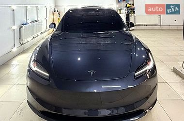 Седан Tesla Model 3 2024 в Коломиї фото 36 Седан Tesla Model 3 2024 в Коломиї