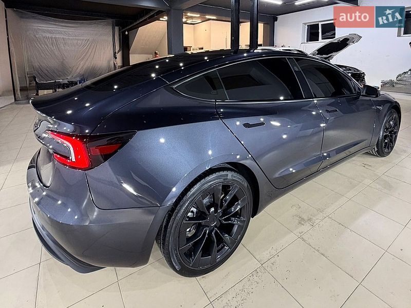 Седан Tesla Model 3 2024 в Коломиї фото 29 Седан Tesla Model 3 2024 в Коломиї