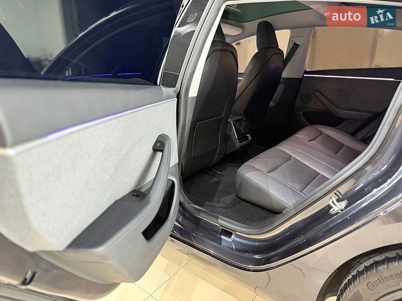 Седан Tesla Model 3 2024 в Коломиї фото 44 Седан Tesla Model 3 2024 в Коломиї