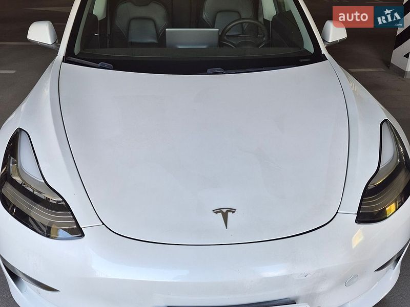 Tesla Model 3 2019 Tesla Model 3 2019