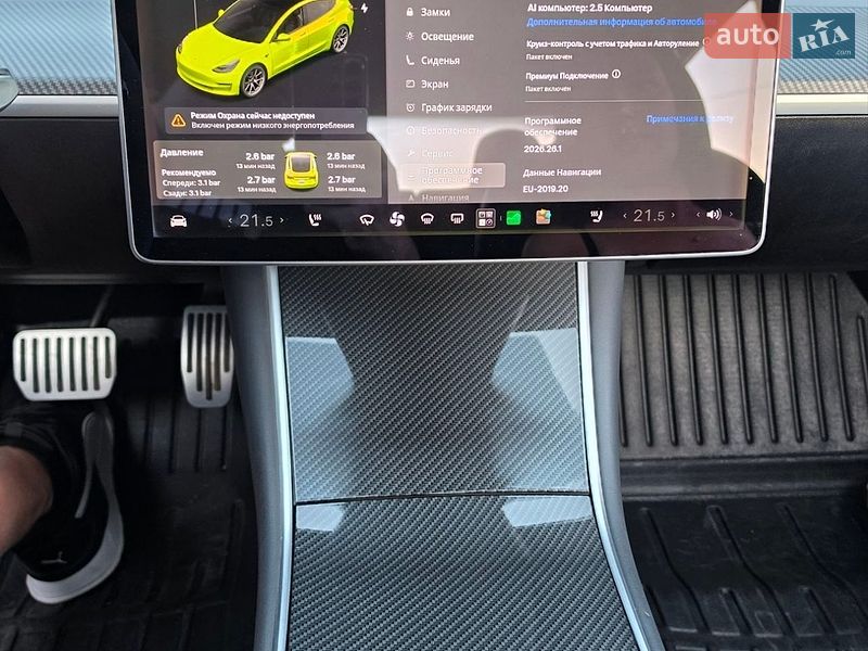 Седан Tesla Model 3 2018 в Дніпрі