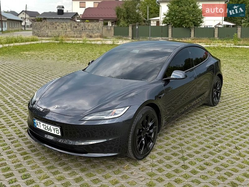 Седан Tesla Model 3 2024 в Коломиї фото Седан Tesla Model 3 2024 в Коломиї