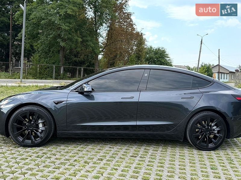Седан Tesla Model 3 2024 в Коломиї фото 2 Седан Tesla Model 3 2024 в Коломиї