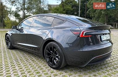 Седан Tesla Model 3 2024 в Коломиї фото 3 Седан Tesla Model 3 2024 в Коломиї