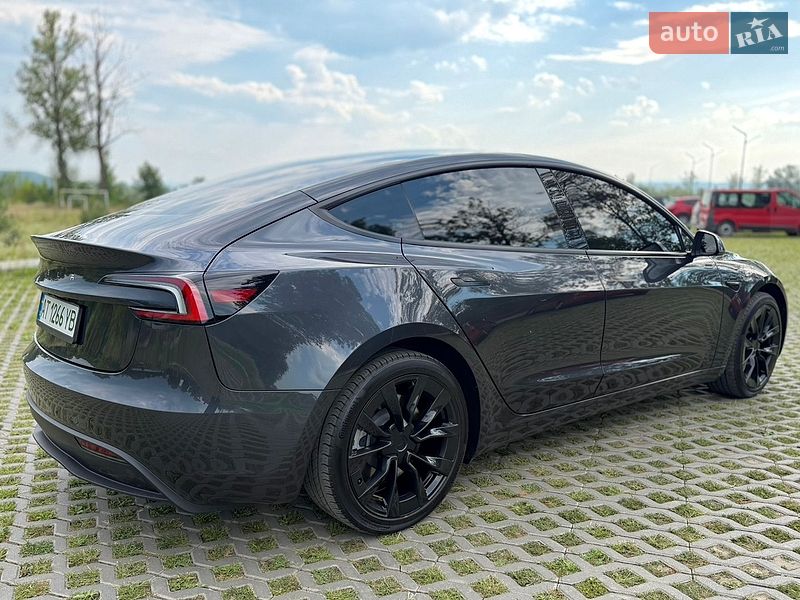 Седан Tesla Model 3 2024 в Коломиї фото 4 Седан Tesla Model 3 2024 в Коломиї