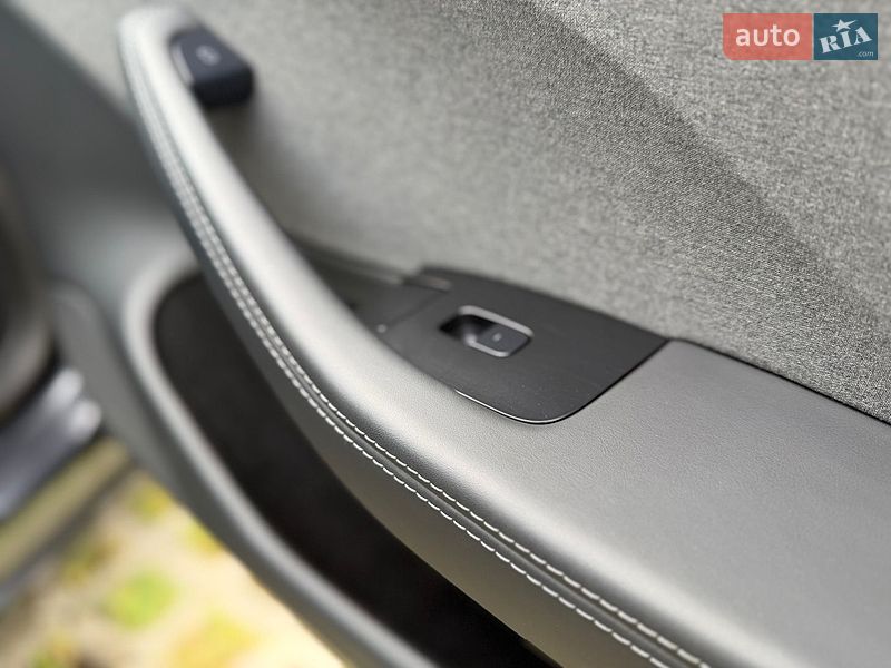Седан Tesla Model 3 2024 в Коломиї фото 12 Седан Tesla Model 3 2024 в Коломиї