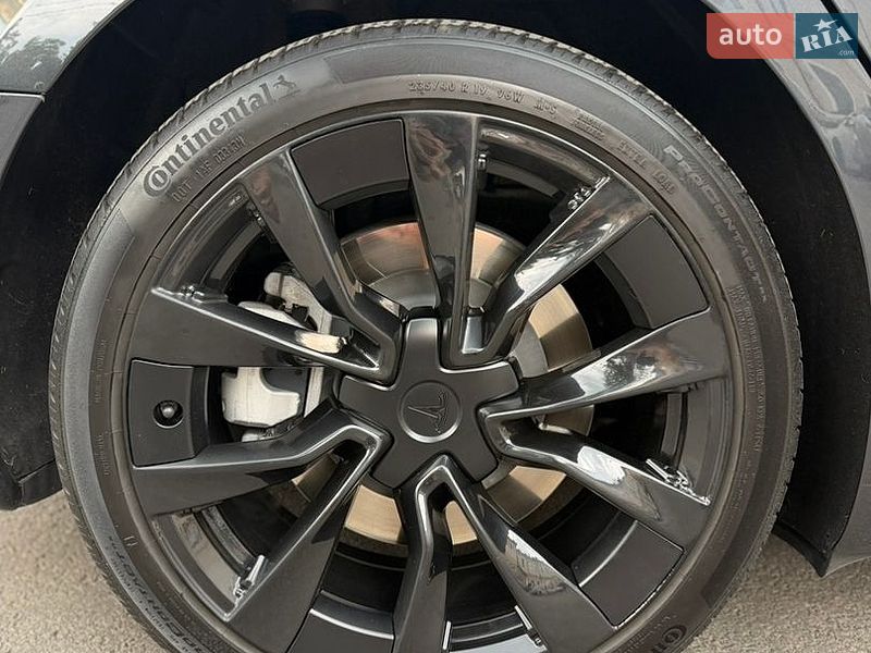 Седан Tesla Model 3 2024 в Коломиї фото 22 Седан Tesla Model 3 2024 в Коломиї