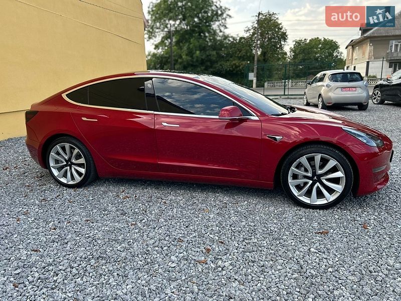 Седан Tesla Model 3 2019 в Самборе фото 10 Седан Tesla Model 3 2019 в Самборе