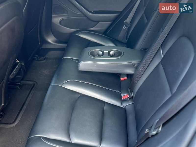 Седан Tesla Model 3 2019 в Самборе фото 32 Седан Tesla Model 3 2019 в Самборе