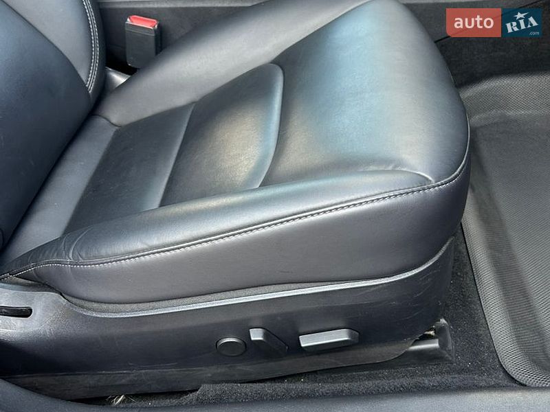 Седан Tesla Model 3 2019 в Самборе фото 36 Седан Tesla Model 3 2019 в Самборе