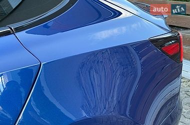 Седан Tesla Model 3 2019 в Стрию