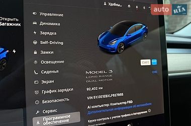 Седан Tesla Model 3 2019 в Стрию
