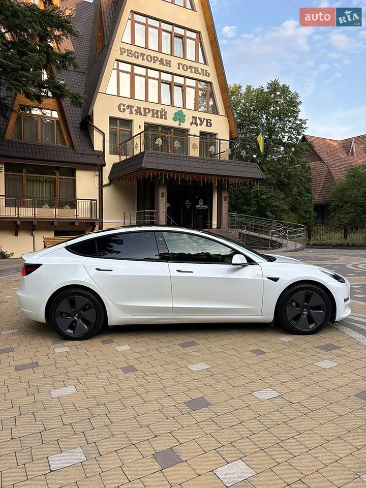 2021 Tesla Model 3 - мініатюра 3