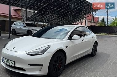 Седан Tesla Model 3 2023 в Хмельницком