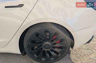 Седан Tesla Model 3 2020 в Тернополе