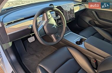 Седан Tesla Model 3 2020 в Тернополе