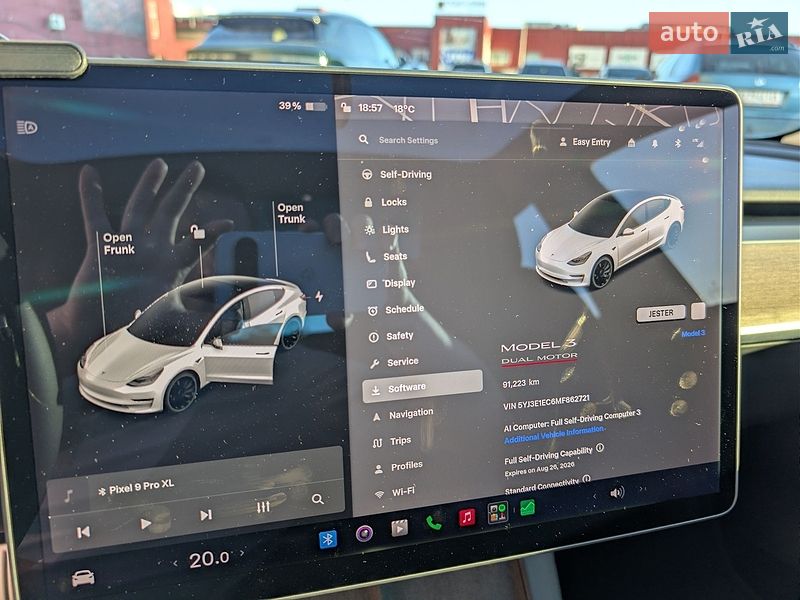 Седан Tesla Model 3 2020 в Тернополе