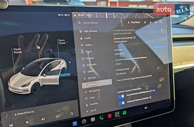 Седан Tesla Model 3 2020 в Тернополе