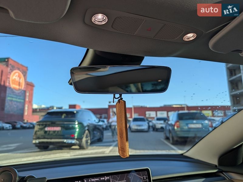 Седан Tesla Model 3 2020 в Тернополе