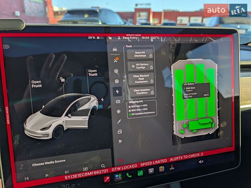 Седан Tesla Model 3 2020 в Тернополе
