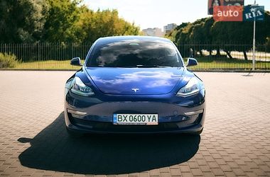 tesla model-3 2022 в Хмельницький від професійного продавця Степан