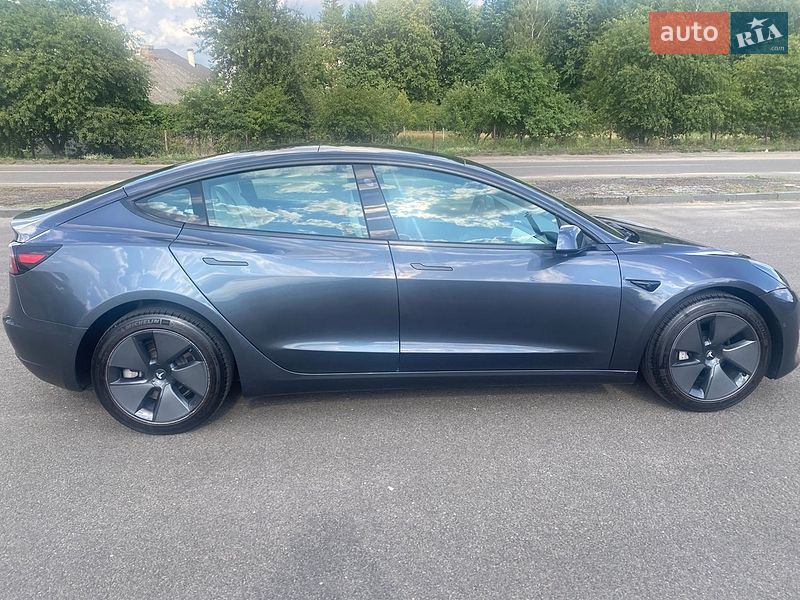 Седан Tesla Model 3 2021 в Ковеле