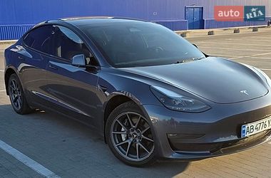 Седан Tesla Model 3 2022 в Вінниці