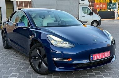 Tesla Model 3 2018