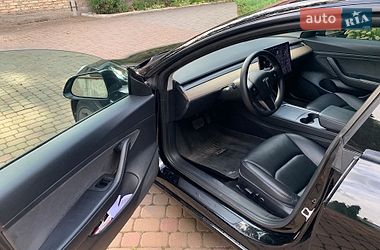 Седан Tesla Model 3 2020 в Ірпені