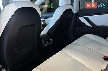 Седан Tesla Model 3 2018 в Одессе