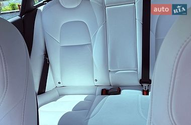 Седан Tesla Model 3 2022 в Львові