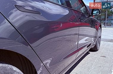 Седан Tesla Model 3 2022 в Львові