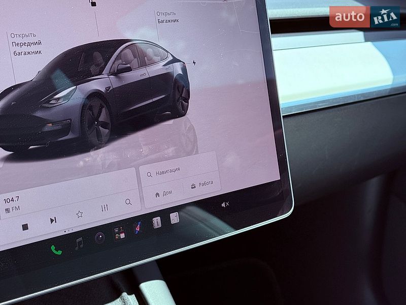 Седан Tesla Model 3 2022 в Львові